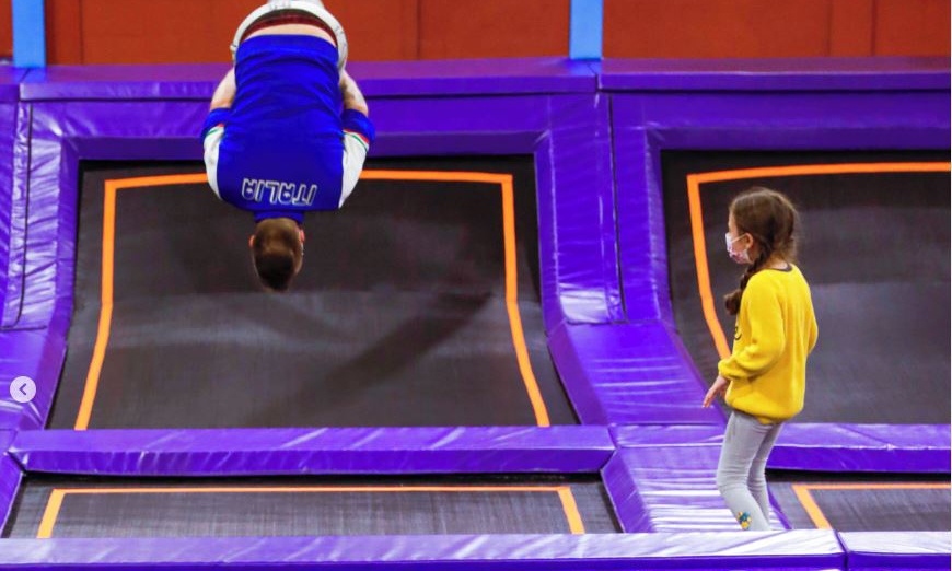 Image 11: 1 hora de acceso a Altitude Trampoline Park