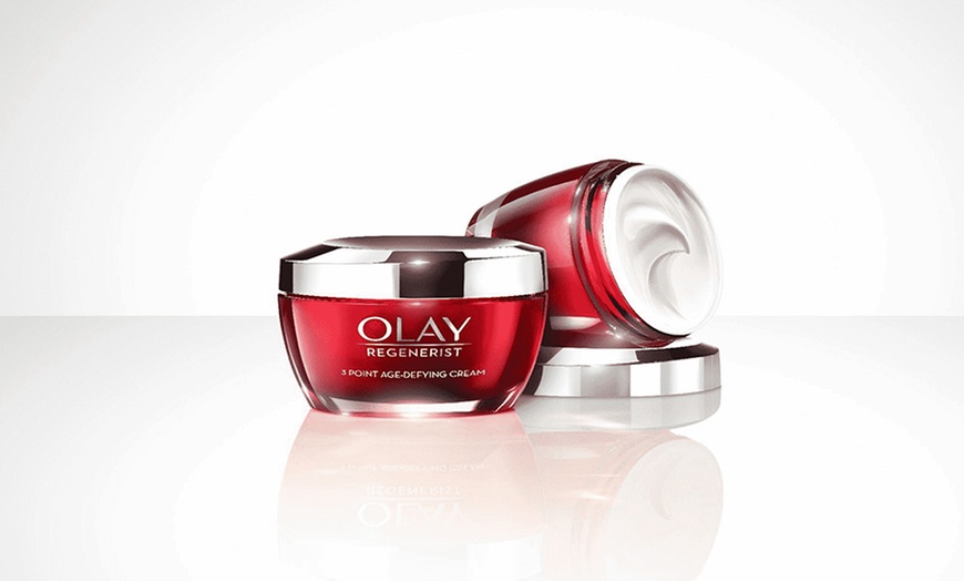 Image 8: Olay Regenerist Products