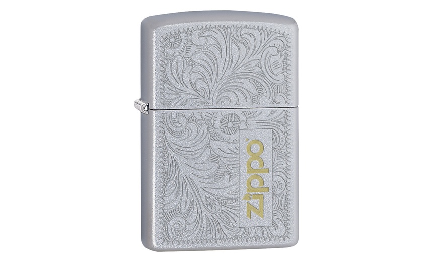 Image 11: Zippo Design Lighter in Gift Box