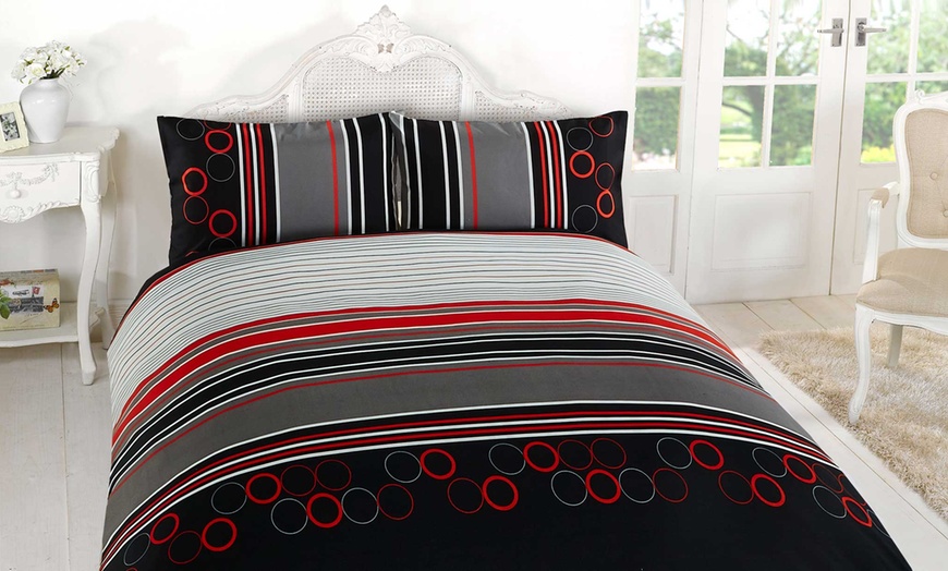 Image 1: Elizabeth Jayne Duvet Cover Set