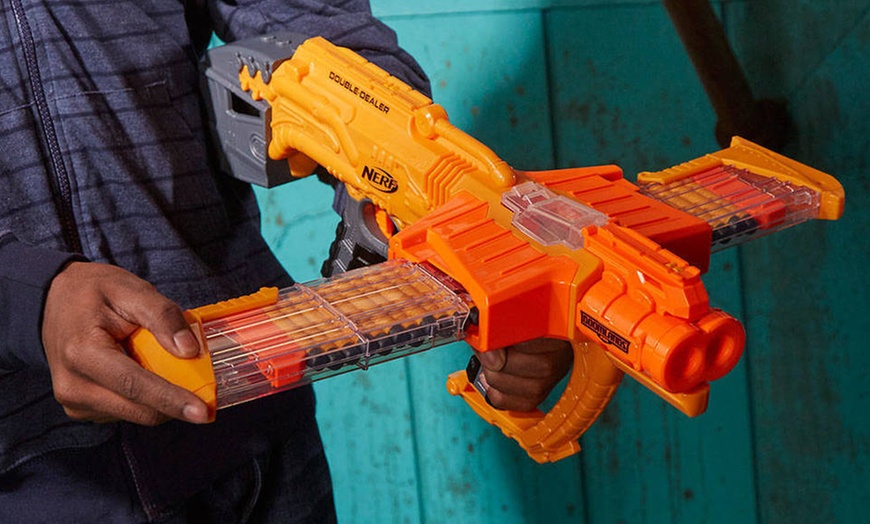 Image 5: Nerf Doomlands Double Dealer