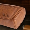 Image 12: Travel in style with personalized vegan-friendly leather toiletry bag