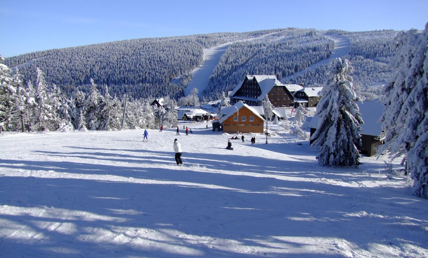 Image 5: Czechy: Całodzienny skipass dla każdego, 30 km od granicy