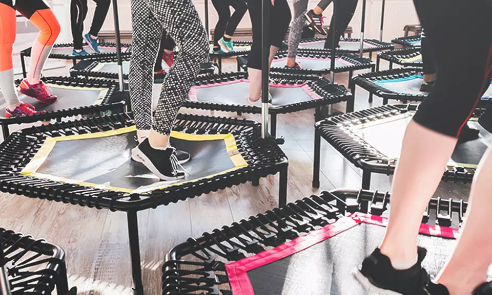 1, 3 oder 6 Monate Yoga, Fitness & Wellness im Studio in Berlin, München, Hamburg oder Stuttgart (bis zu 32% sparen*) - Primary Image