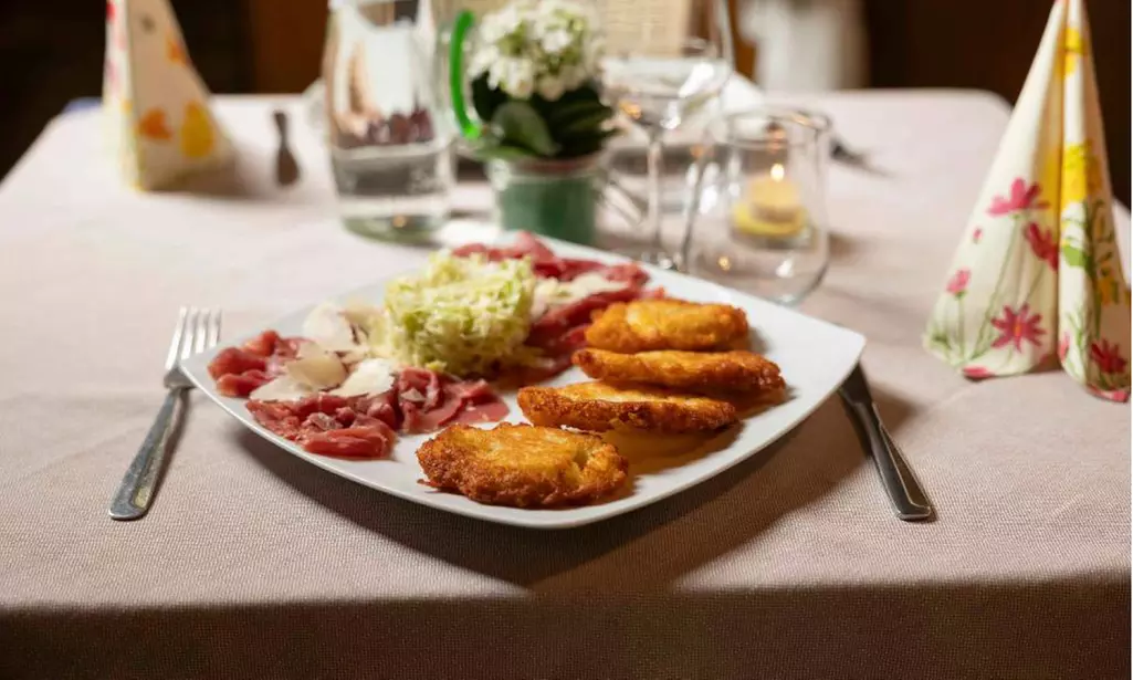 Trentino: 1 o 2 notti con colazione, aperitivo o cena per 2