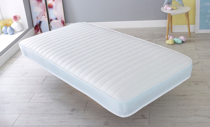 Image 1: Kids' Memory Foam Mattress