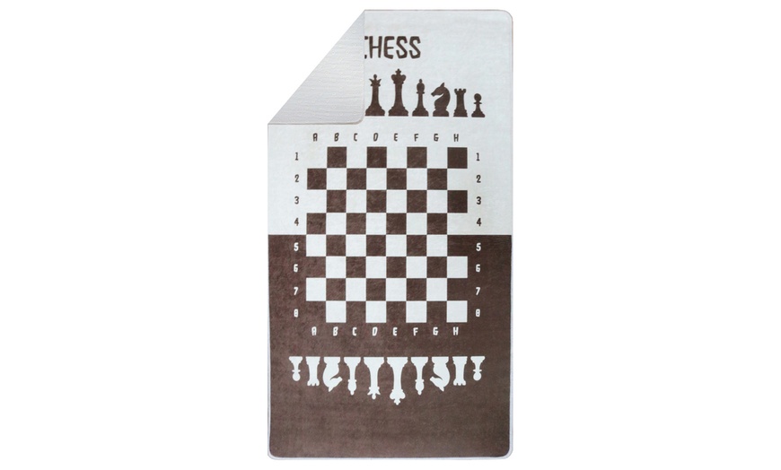 Image 7: Schach-Teppich