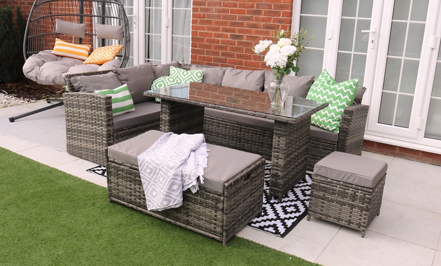 Image 7: Nine-Seater Rattan-Effect Corner Sofa Set