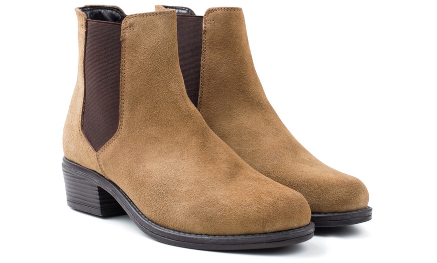 Image 6: Redfoot Suede Chelsea Boots