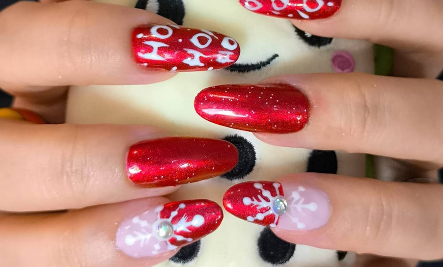 Image 12: Uñas Soft Gel talla S a XXL con manicura rusa o decoración 3D