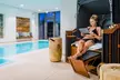 Wellness pur: Spa Day mit 45-60 Min. Massage oder Peeling, Sauna & Schwimmbad für 1-2 Personen (bis 45% sparen) - Second Medium