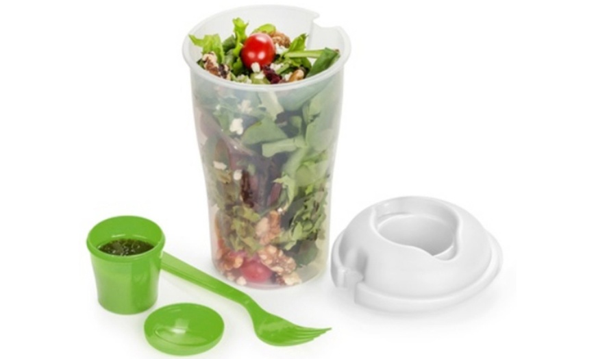 Image 5: Two Fresh Salad-to-Go Cups