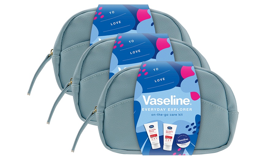 Image 7: Vaseline Everyday Explorer Hand Cream and Lip Balm Gift Set for Her