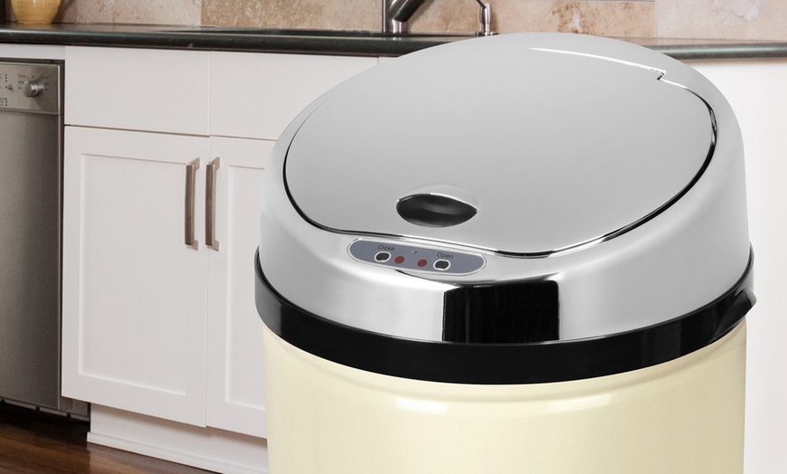 Image 22: Morphy Richards Sensor Bin