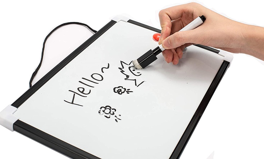 Image 3: 1 of 2 Generise A4 mini whiteboard met markeerstift en magneten