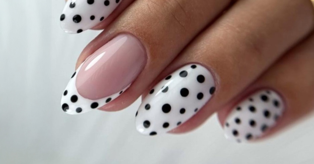Manicura con uñas de gel o acrílico en Madrid