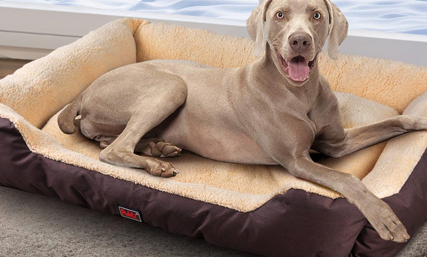 Image 13: Fleece Warm Pet Bed