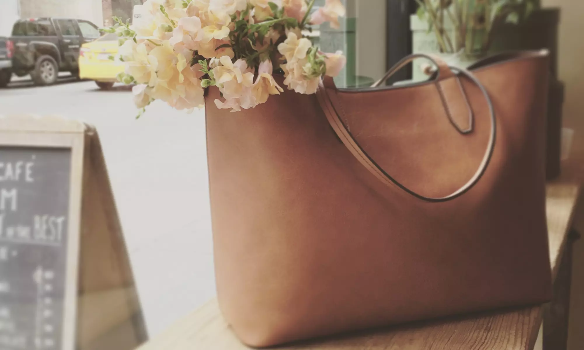 Easy Carryall Tote - Primary Image