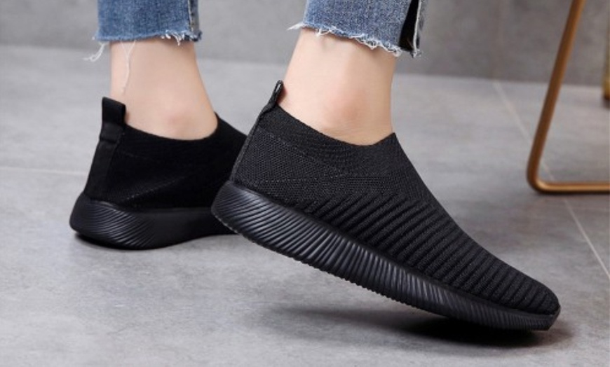 Image 3: Women's Mesh Slip-On Sneakers