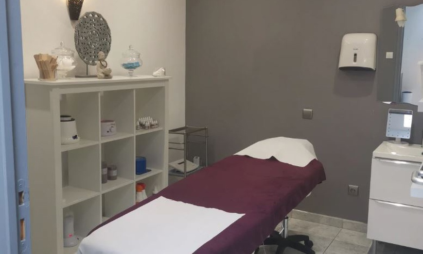 Image 4: Évasion hawaïenne : modelage Lomi-Lomi et soin du visage en option