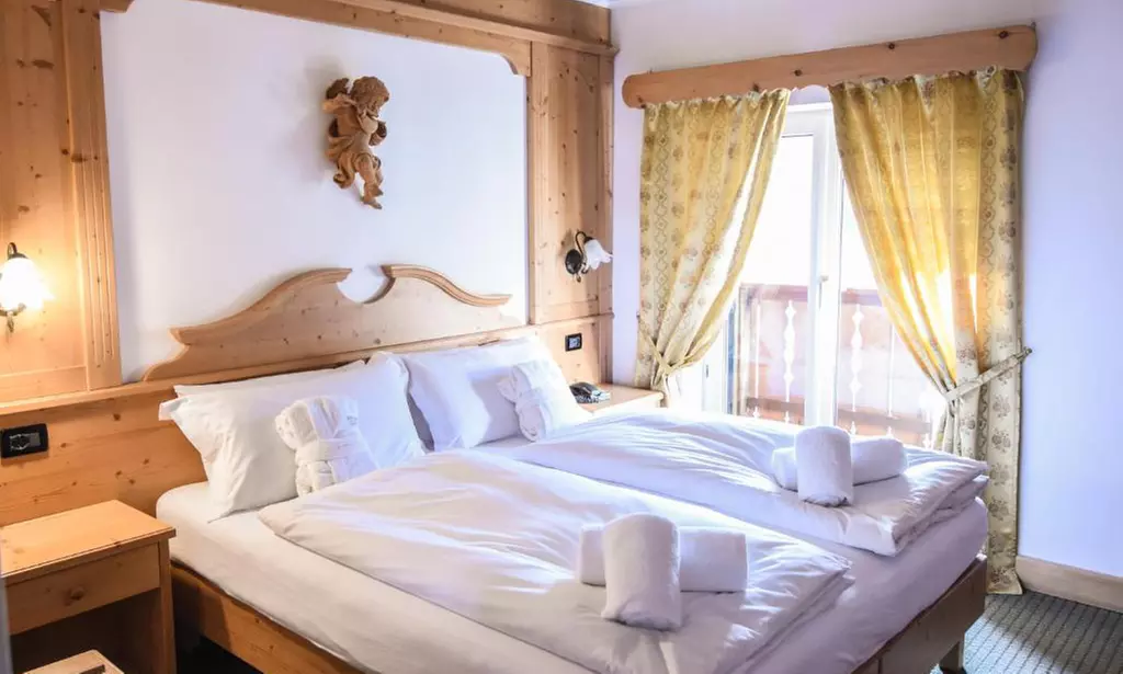 Trentino 4*: soggiorno in hotel con mezza pensione e piscina