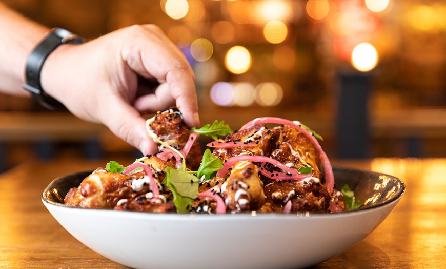 Image 6: Social Pub & Kitchen | Burgers, Pizzas, Wings, Sharers | 