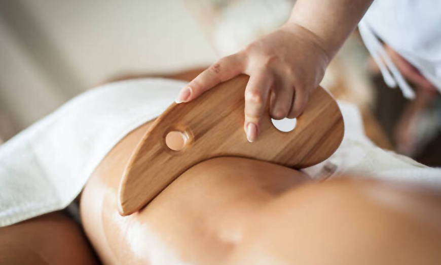 Image 6: Hasta 79% de dto. en Masaje - Bambú en Mandeep