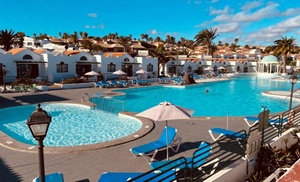 ✈ Fuertaventura: 5 or 7 Nights with Airport Fast Track Pass