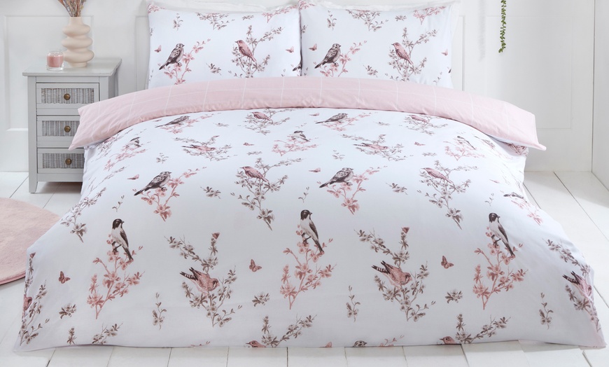 Image 9: Floral Easy Care Duvet Set