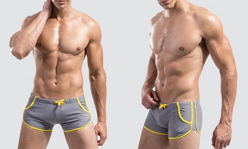 Image 2: Men's Slim Fit Swim Trunks