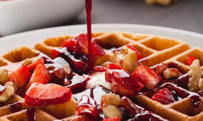 Experience Rooftop Dining with Bottomless Brunch for 2 or 4 People