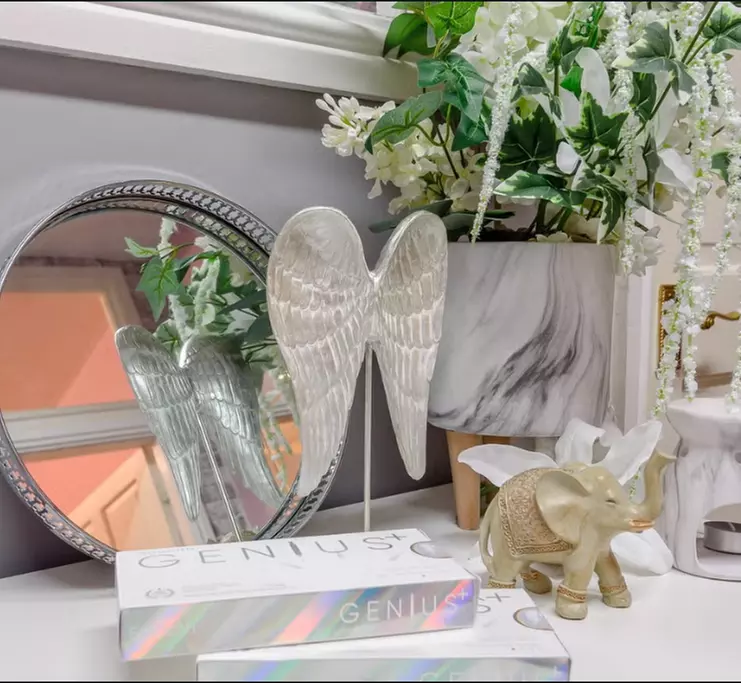 Massage and Facial for 30 or 60Minutes (Up To 46% Off)