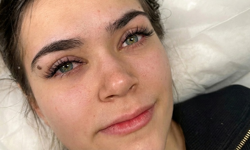 Image 14:  Get Classic Half Set Extensions 90 Pieces or Full Set Lash Extensions