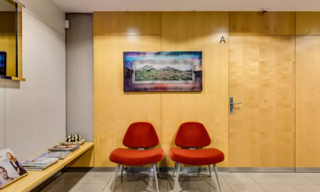 Tratamiento inyectado para hiperhidrosis en axilas, manos o pies