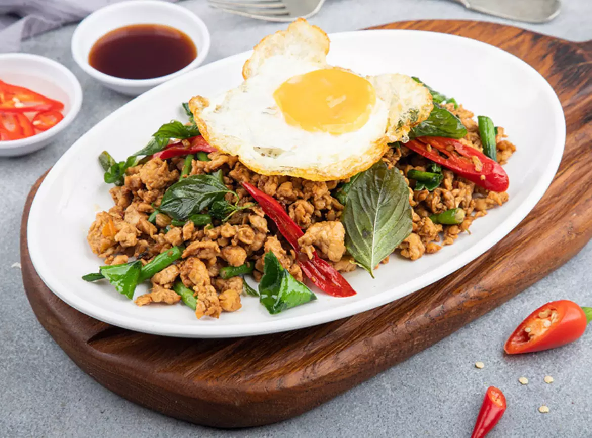 AED 50 or AED 100 Towards Thai Food & Beverage