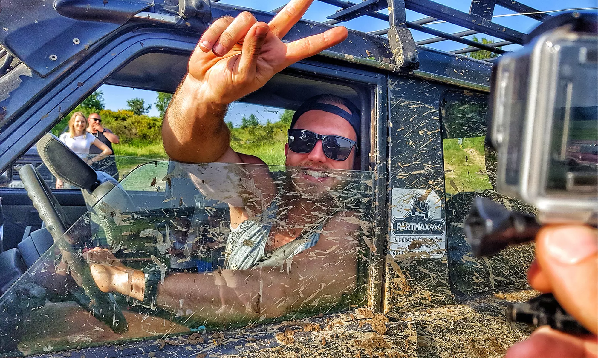 Off-road: godzinna jazda i film