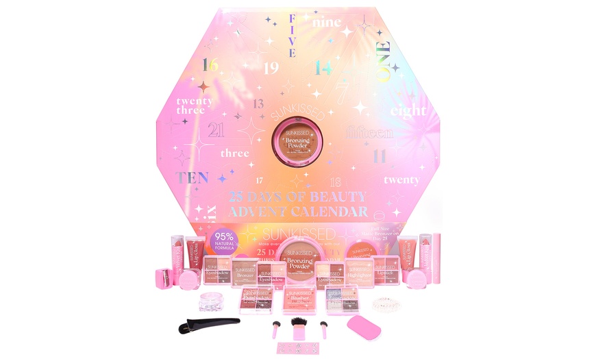 Image 2: Sunkissed 25 Days of Beauty Advent Calendar