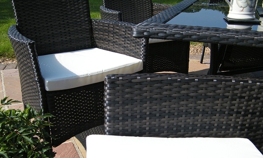 Image 7: 8-Seater Rattan-Effect Dining Set