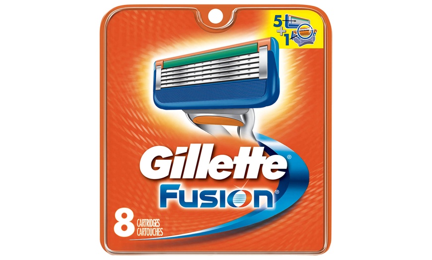 Image 3: Pack of Eight Gillette Razor Blades
