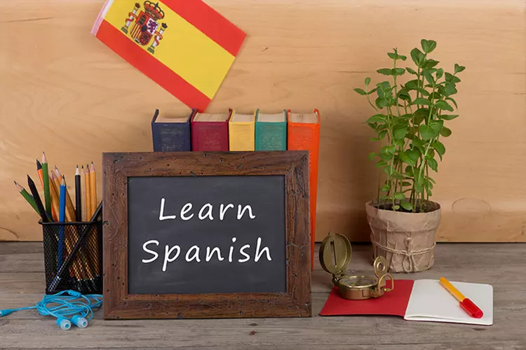 Beginners or Beginner to Intermediate Spanish Online Course from Alpha Academy - Primary Image