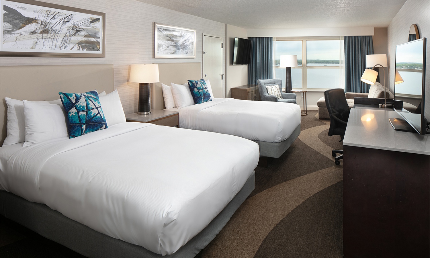 Member Pricing: Stylish Hotel overlooking Lake Monona