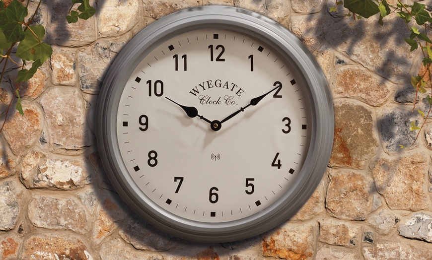 Image 8: Wyegate Garden Wall Clock