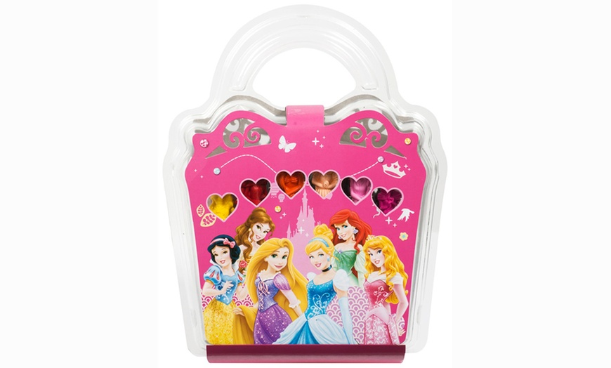 Image 2: Disney Princess Crayons 12-Pack