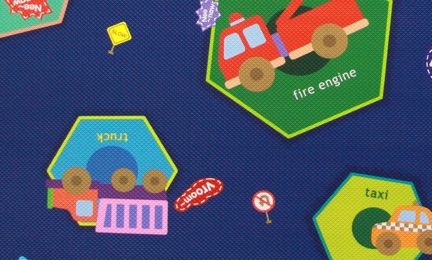 Image 21: Dwinguler Kids' Playmat