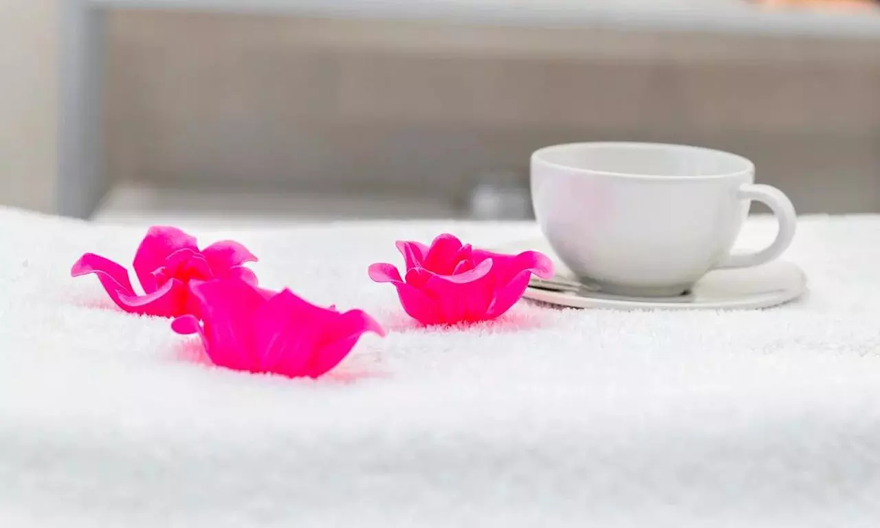 1 o 2 sesiones de tratamiento reafirmante y radiofrecuencia facial