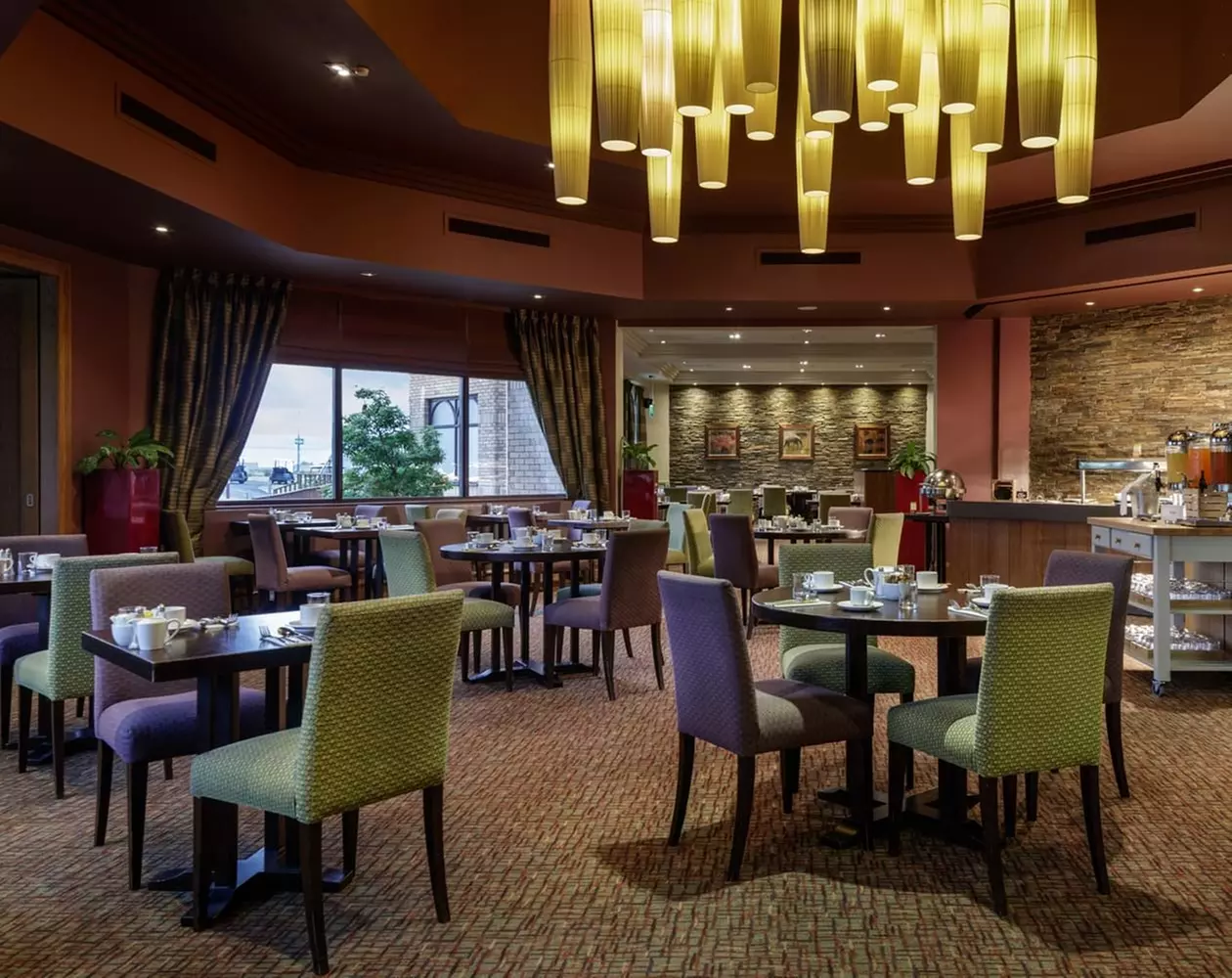 Choice of Spa Day with Treatments, Lunch & Prosecco