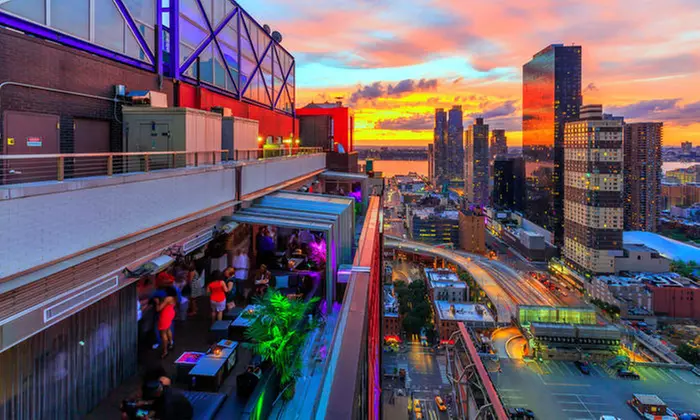 Touch the Sky NYC Rooftop Party: Hip-Hop vs. Reggae vs. Soca on August 18 at 4 p.m. or September 1 at 10 p.m.  - Second Medium