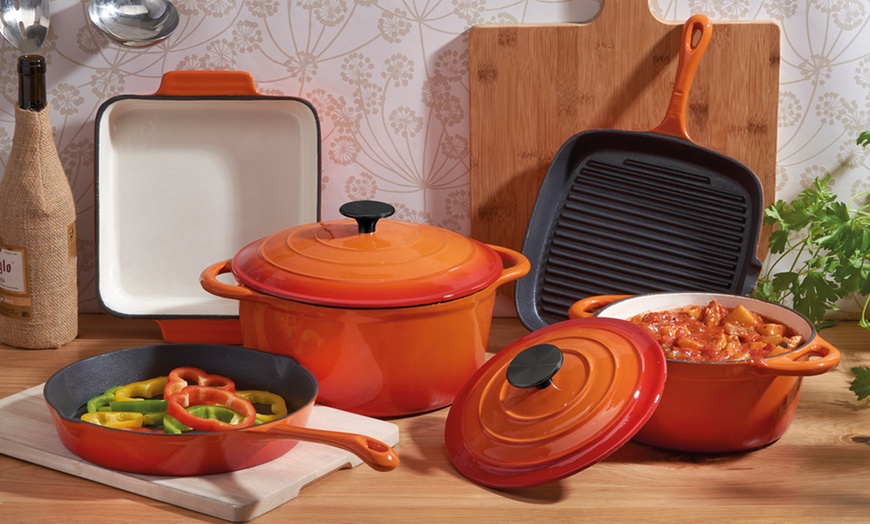 Image 8: Cooks Professional Cast Iron Set