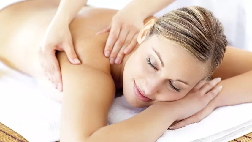 Wirbelsäulenscan und Therapie