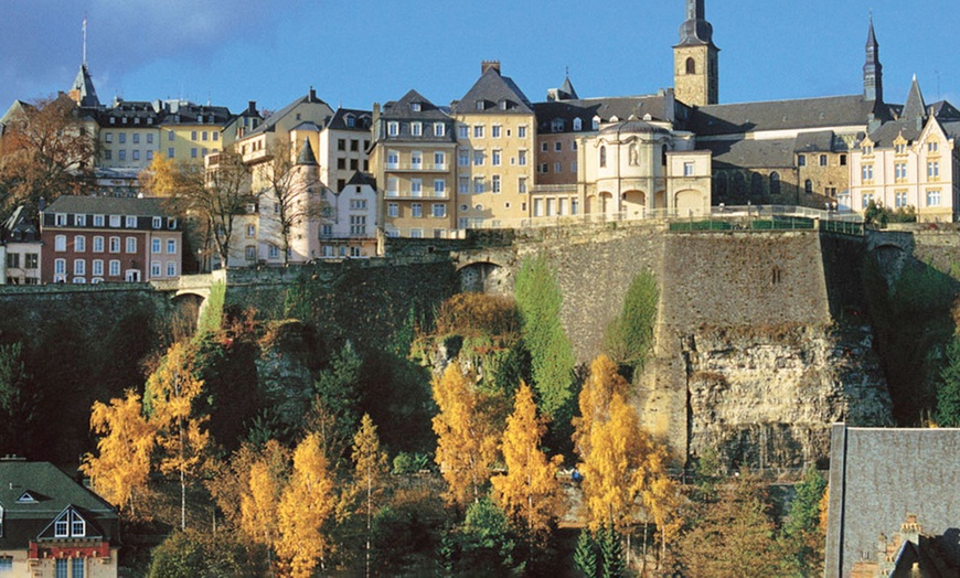 Image 2: Luxembourg: Doppel- oder Zweibett-Zimmer mit Frühstück